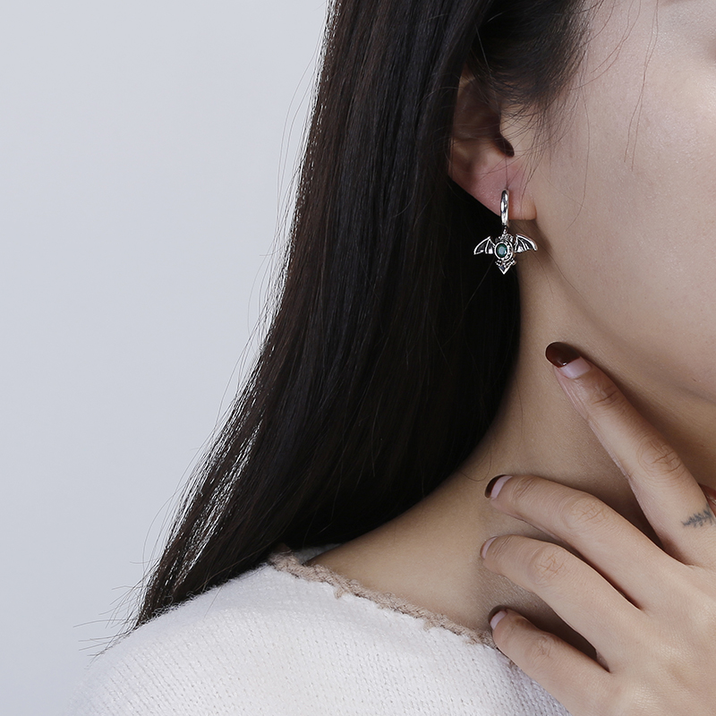New Arrival Elegant Devil Bat  - Tassel Earrings Boho 评论和价格