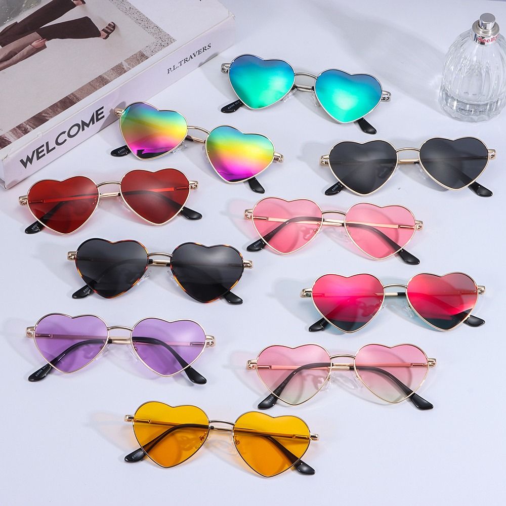 Heart-Shaped Sunglasses Heart  - Women'S Accessories In The 90S 评论和价格